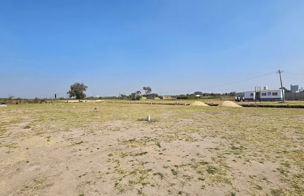 Eeshanya County