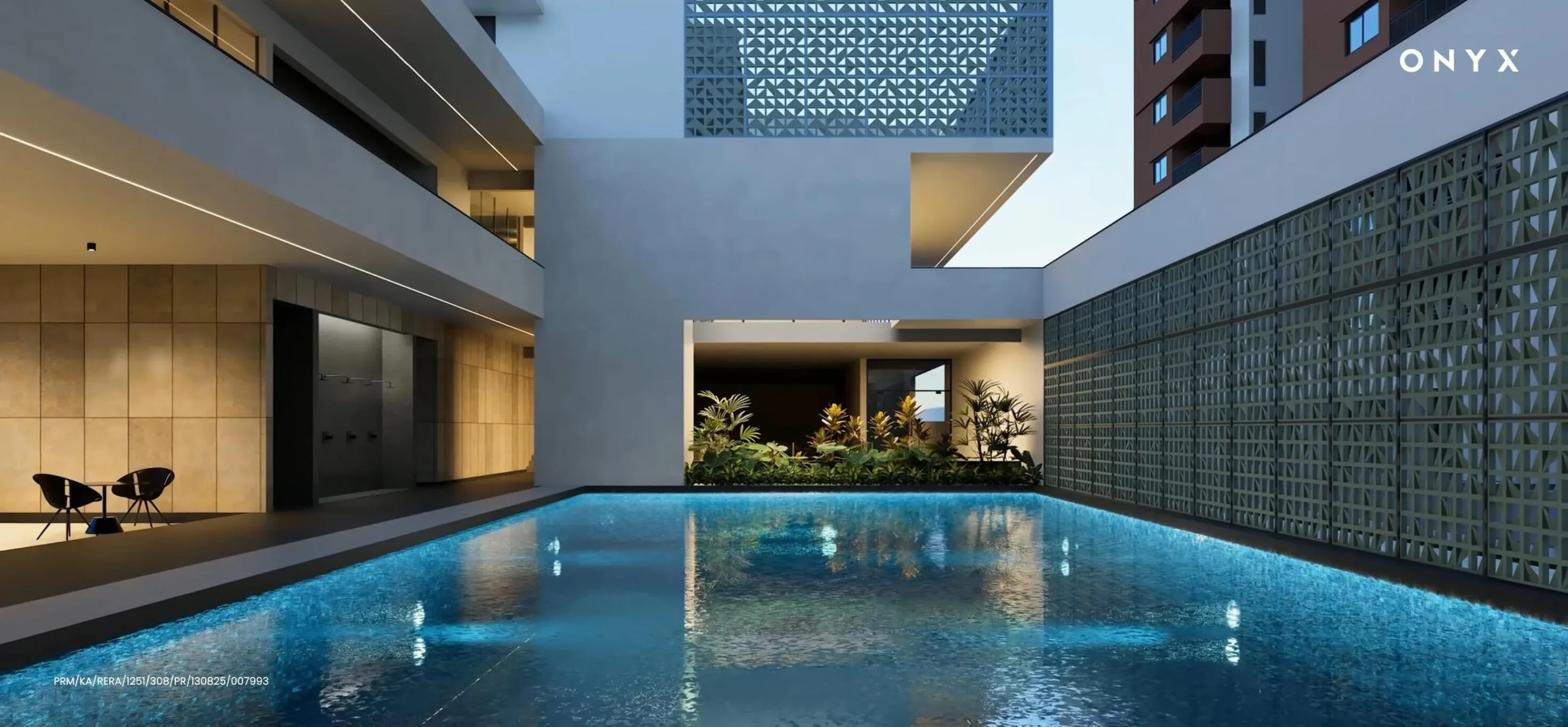 Modern Spaaces Onyx