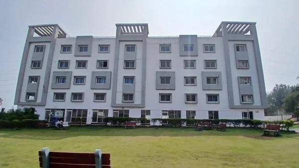 Modi Emerald Heights