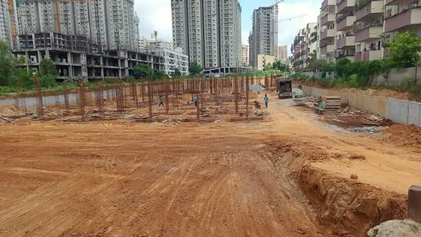 Sanvi SV Green Views