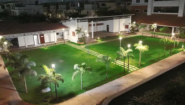 SMR Vinay Boulderwoods