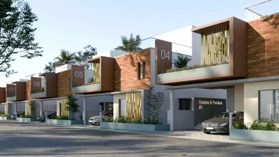 Vakaman Altin Square