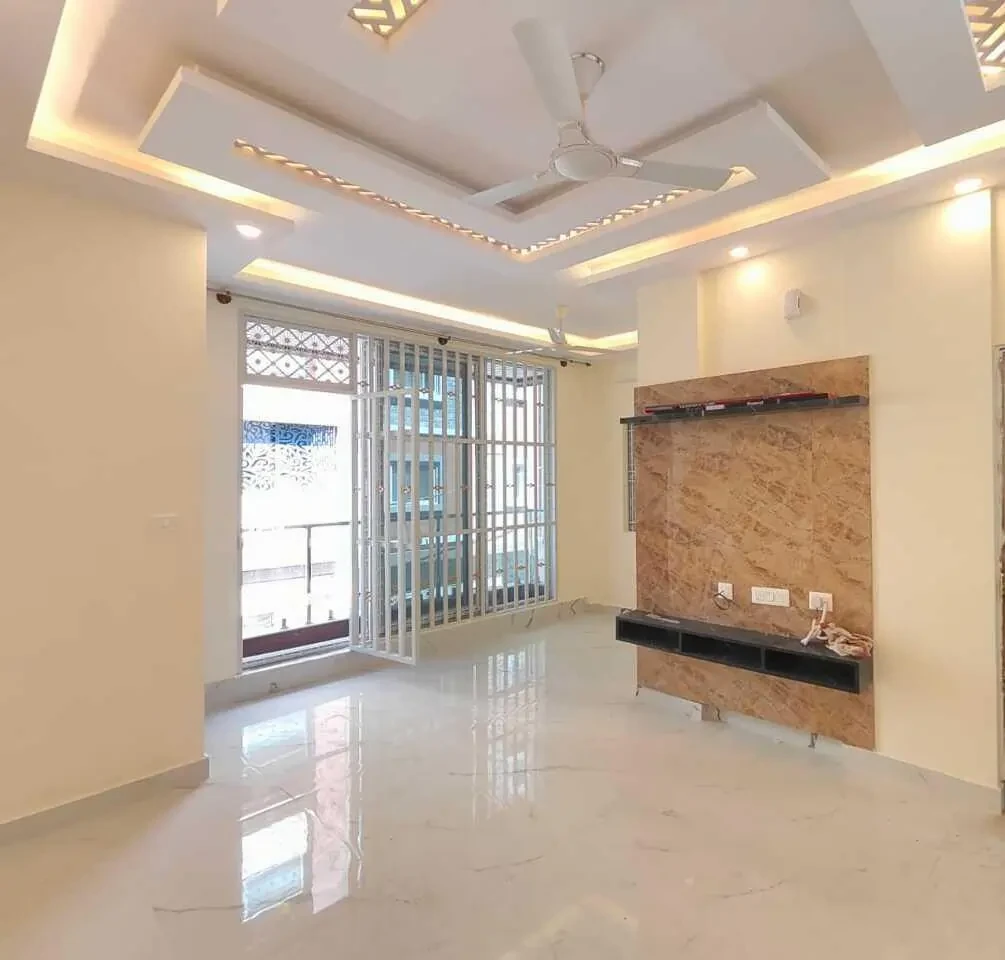 Purva Vantage